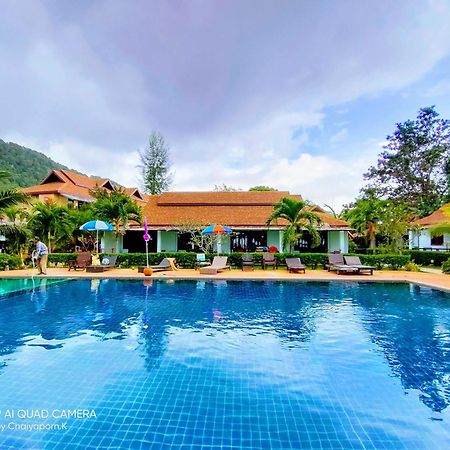 Banana Beach Resort Ko Lanta Exterior foto