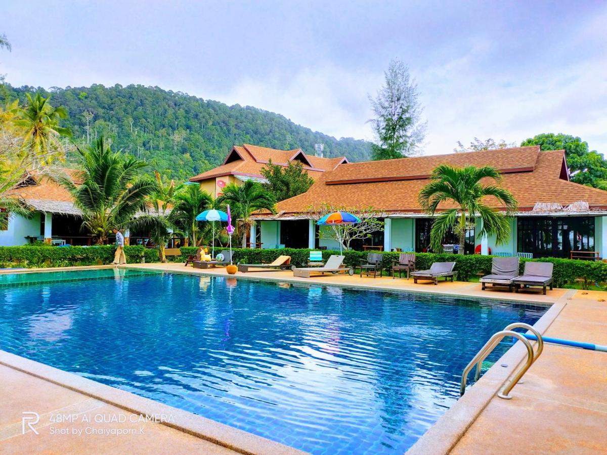 Banana Beach Resort Ko Lanta Exterior foto