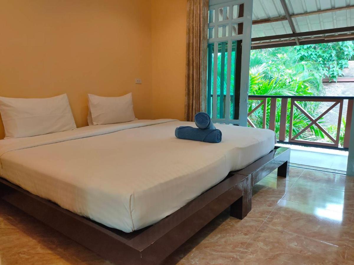 Banana Beach Resort Ko Lanta Exterior foto