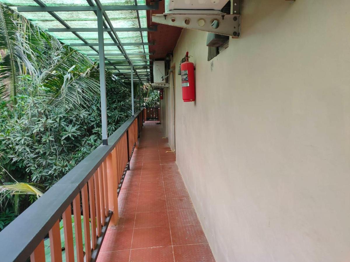 Banana Beach Resort Ko Lanta Exterior foto
