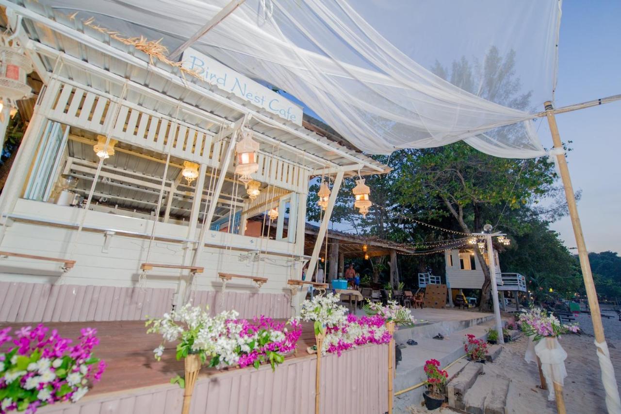 Banana Beach Resort Ko Lanta Exterior foto