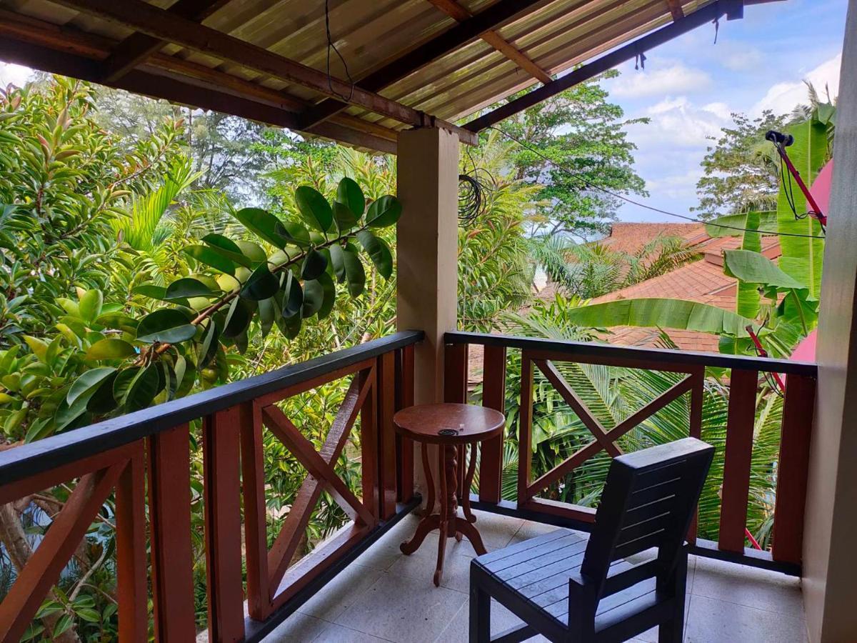 Banana Beach Resort Ko Lanta Exterior foto