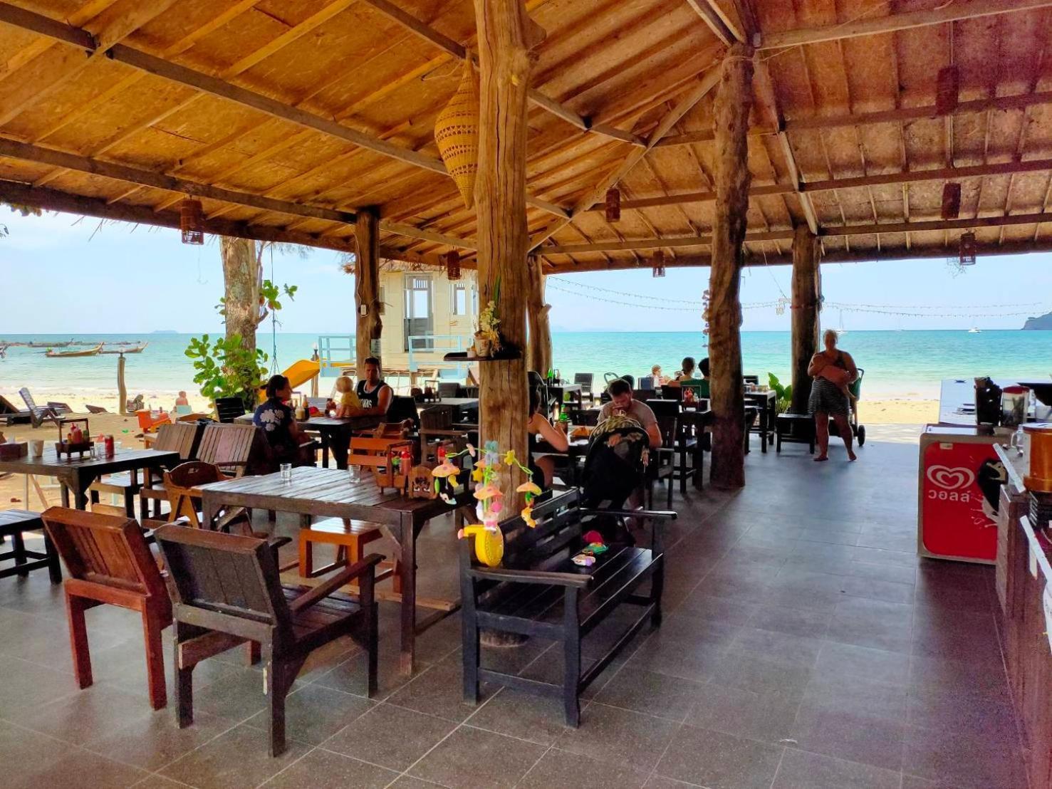 Banana Beach Resort Ko Lanta Exterior foto